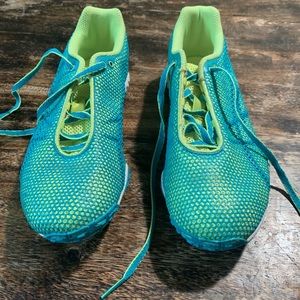 Asics NWOT Track shoes (come w/ spikes and key)